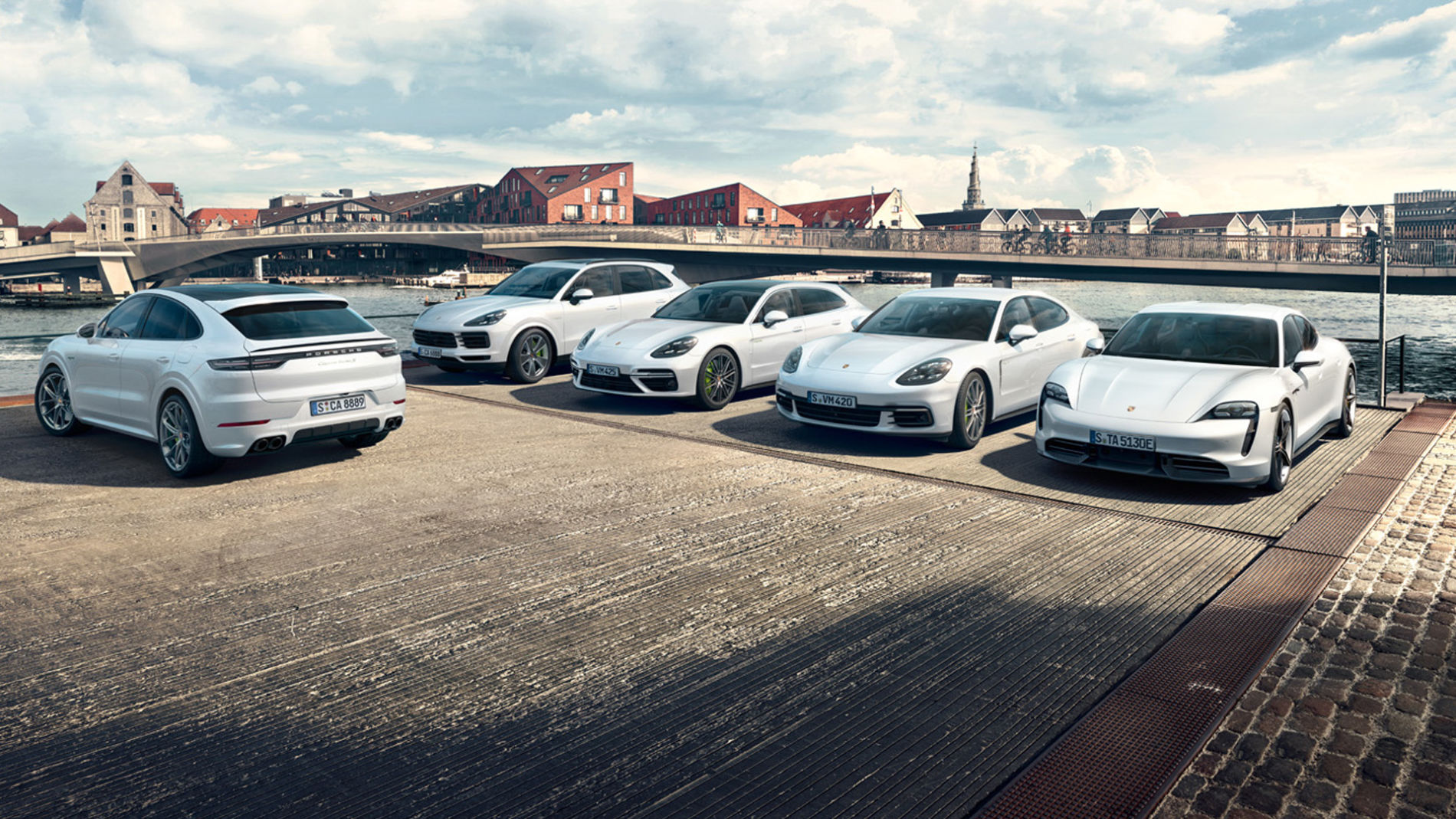 Моделі Porsche E-Performance.