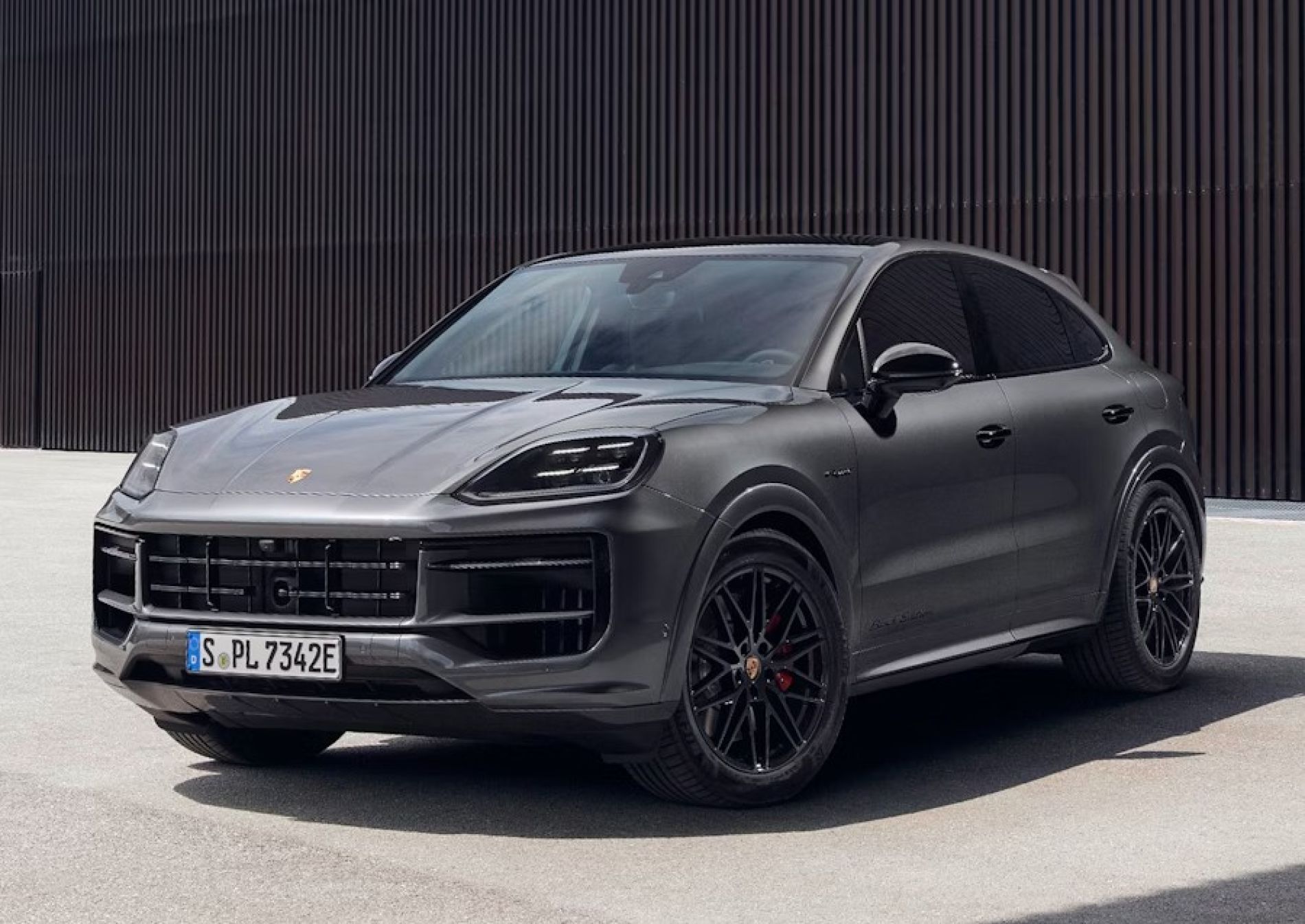 Моделі Cayenne Black Edition.
