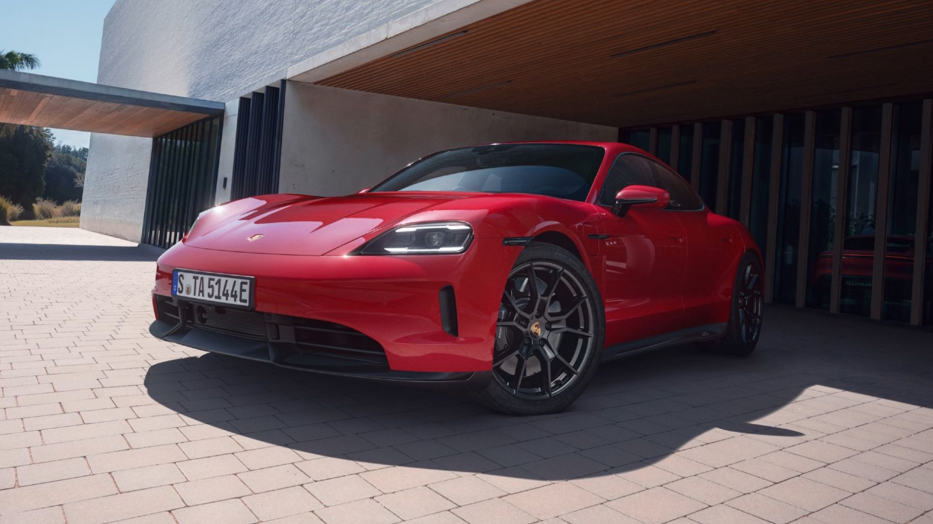 Taycan GTS