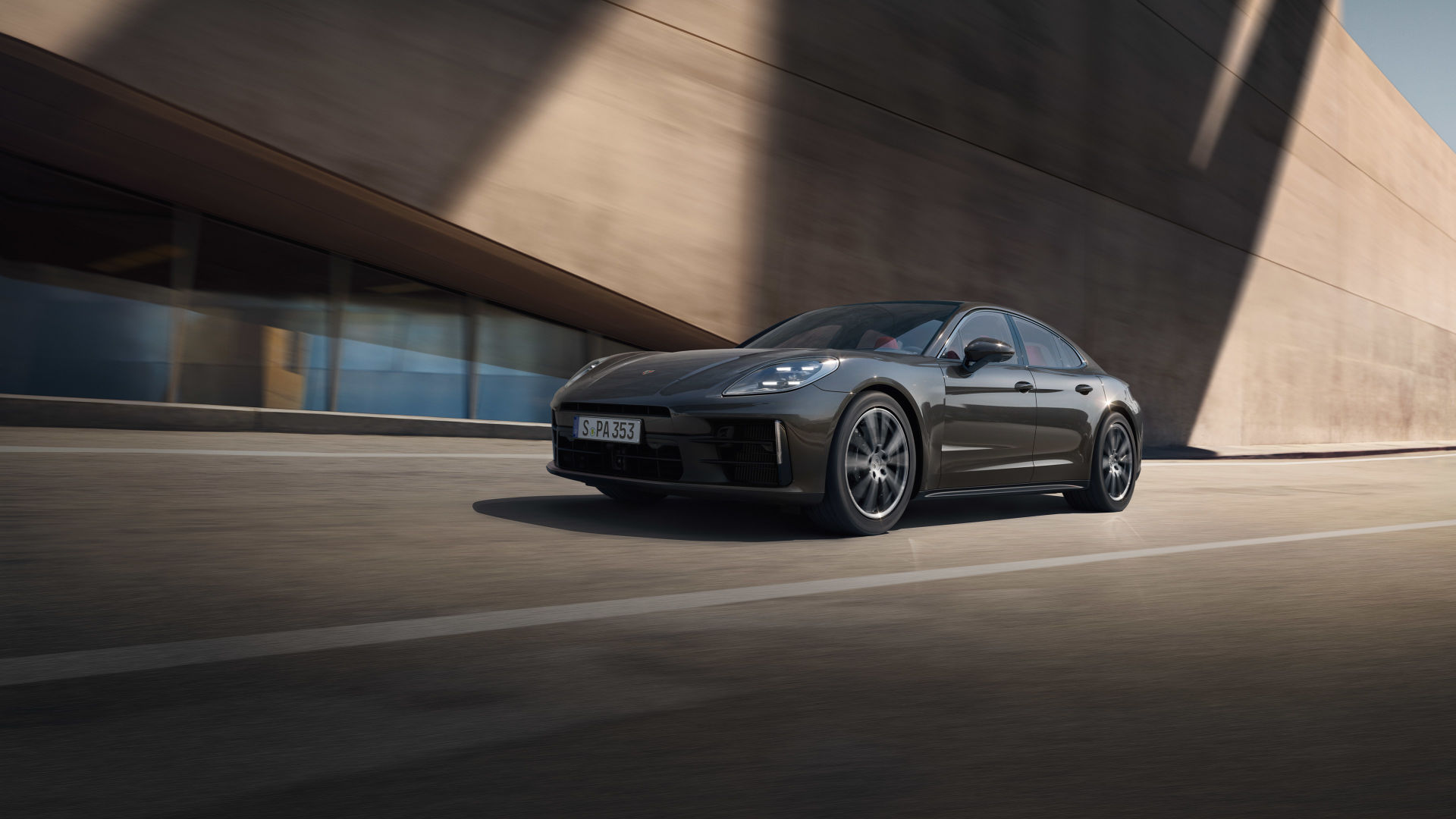 Адаптивна пневматична підвіска з системою регулювання жорсткості амортизаторів (PASM).