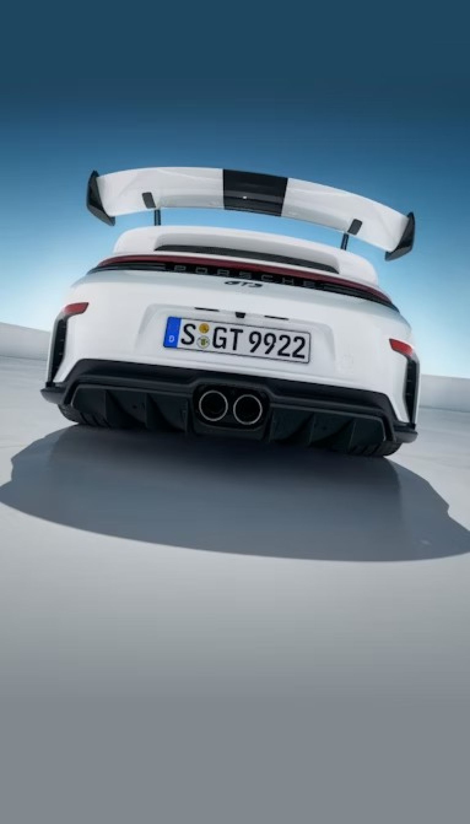 Задня частина.