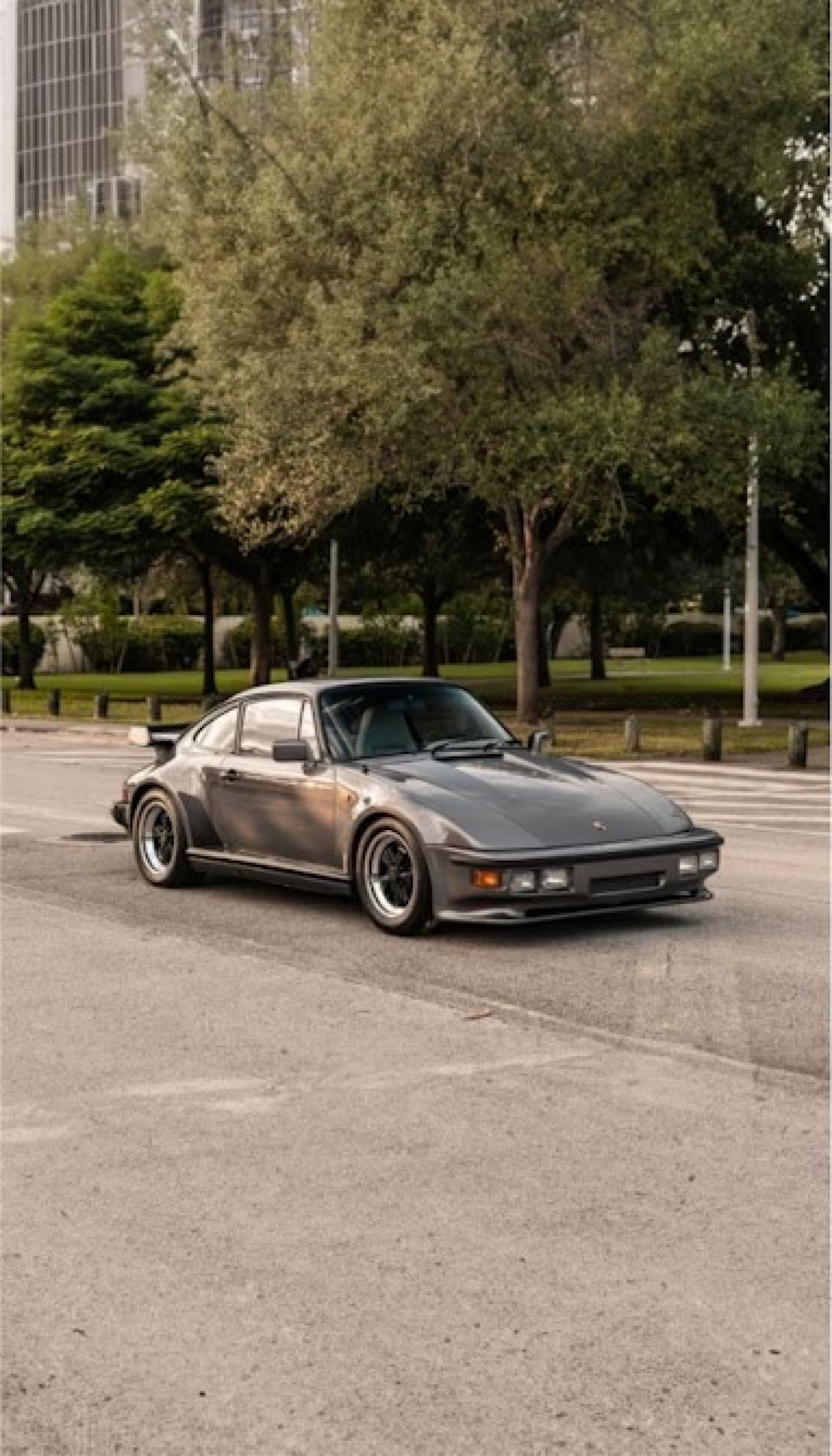 Flatnose – «плоский ніс».