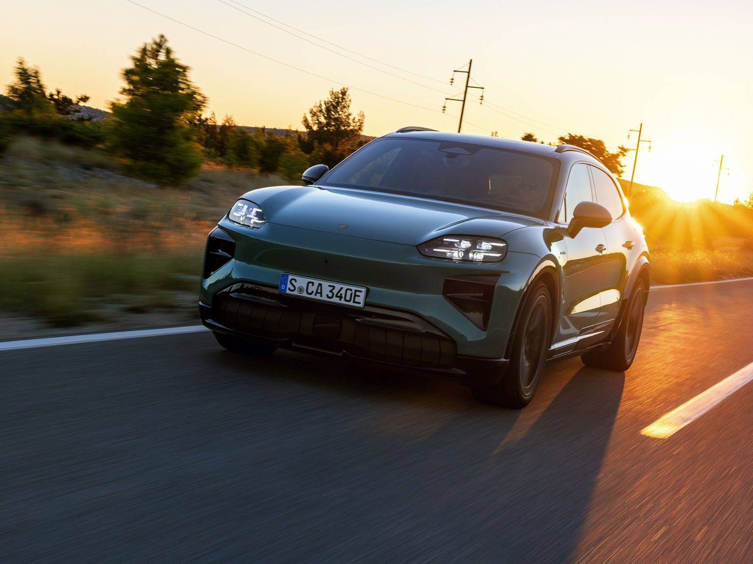 Електроенергія для виробництва. З відновлюваних джерел енергії.