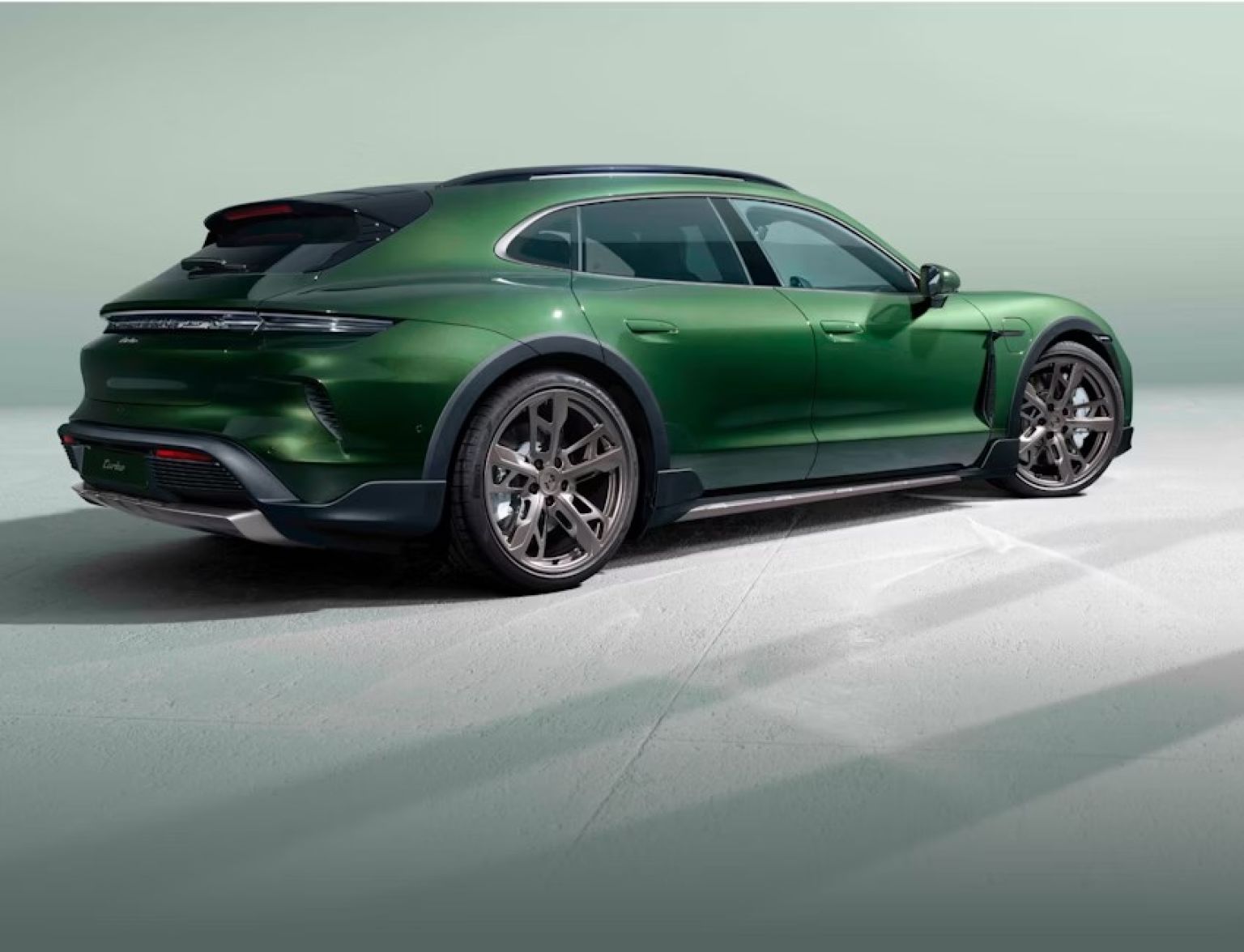 Дизайн Cross Turismo.